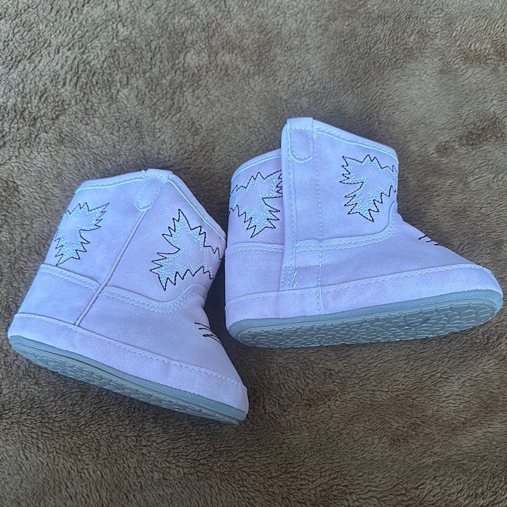 Baby/Toddler Girls Pink Cowboy Book Baby/Toddler Sz 4